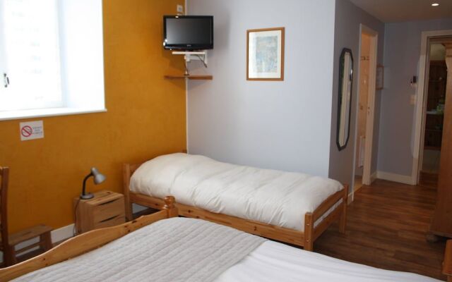 Auberge st Julien aux bois