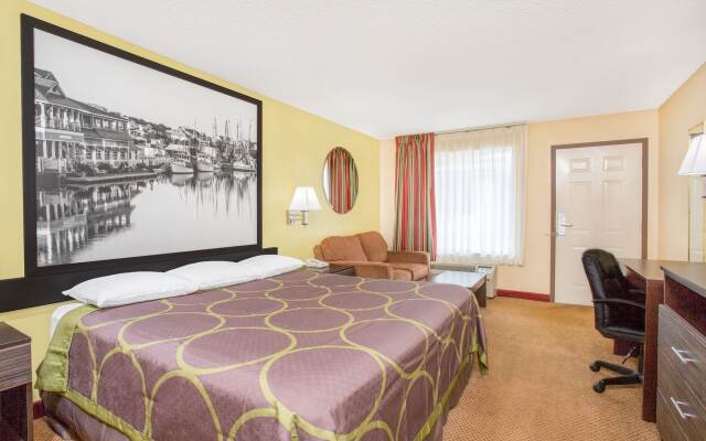 Super 8 By Wyndham Sumter