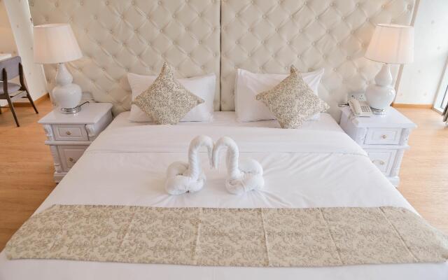 Top Holiday Hotel @ The Mines Seri Kembangan