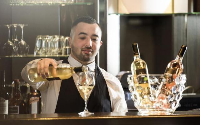 Mercure Lille Roubaix Grand Hotel