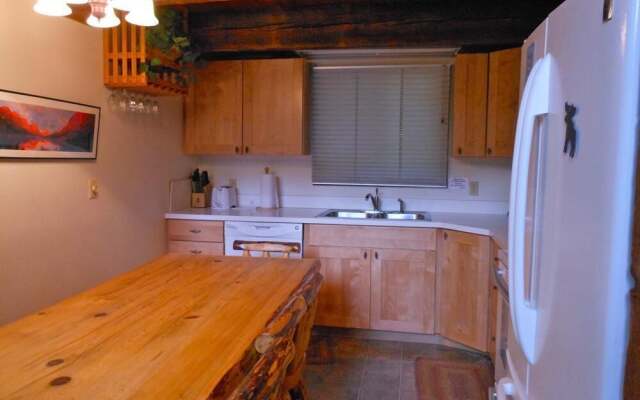 Lodgepole Lower - 3 Br Condo
