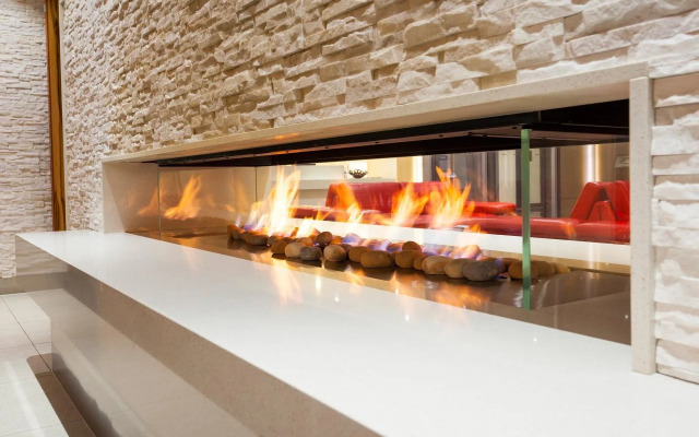 Mantra Charles Hotel Launceston