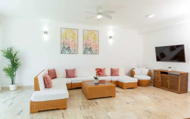 Grand Laguna Beach Properties by Calisto Stays