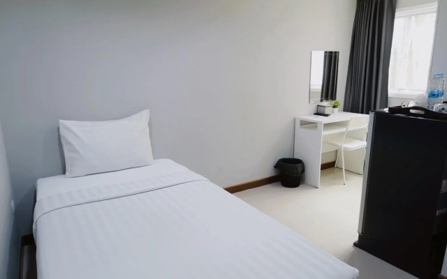 S44ROOM