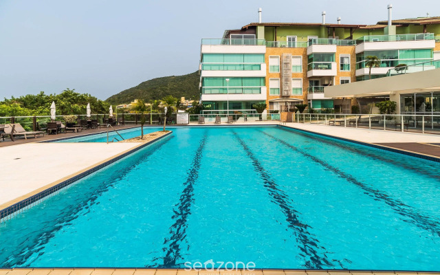 Apto beira mar com vista Praia do Santinho ASR204
