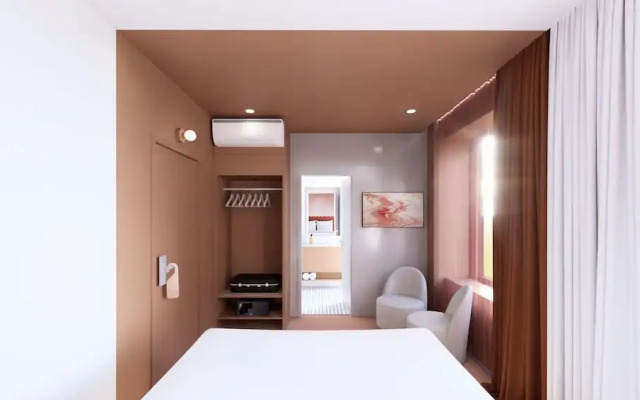 Rose Hôtel Invisible