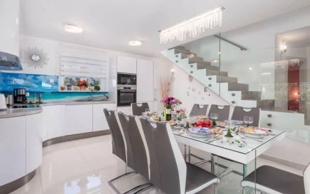 Villa Gabriel (LBN417)