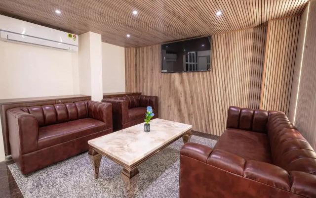 Treebo A1 Residency, Hingna T Point