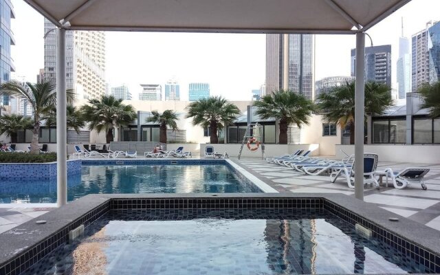 Classy & Ravishing 1BR w/ Enchanting Marina Views!