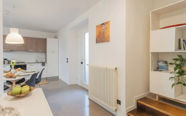 Ponente Balcony & Garden by Rent all Como