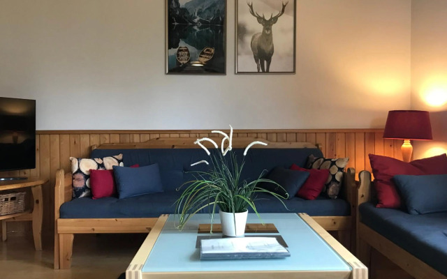 Apartment Rentun Maja