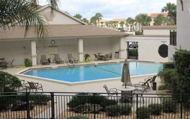 Anastasia 112 2 Bedroom Condo by RedAwning