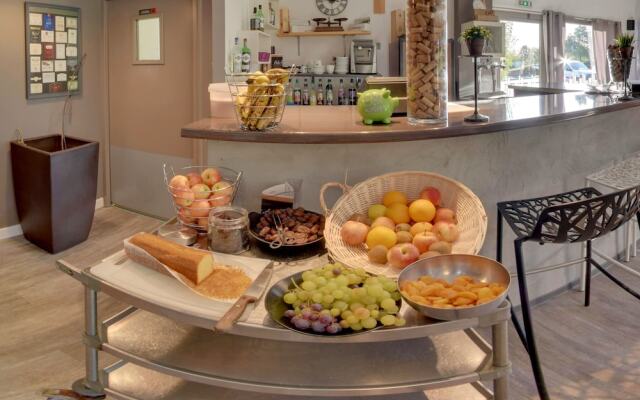 Logis Atoll Hotel