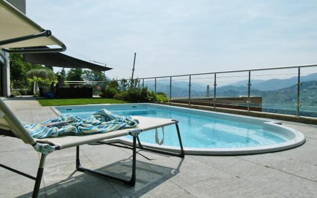 Villa Girandola with private, heated pool