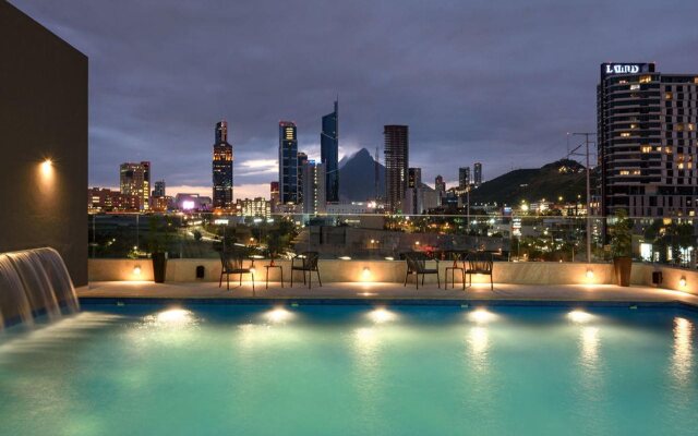 Hyatt Place Monterrey Valle