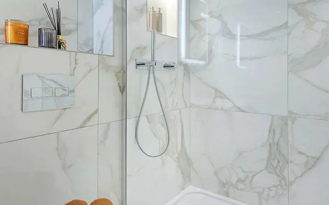 Marble Arch Suite 6-hosted by Sweetstay