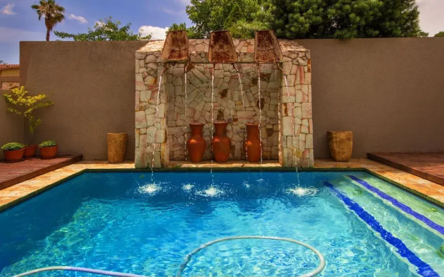 Africlassic Garden Lodge