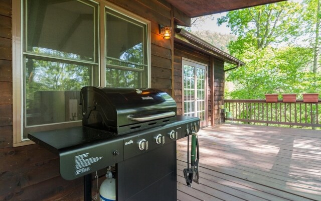 Spy Rock - 3 Br Cabin