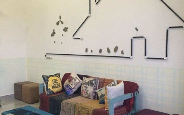 Hani House