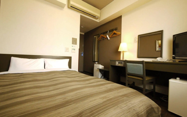 Hotel Route-Inn Isesaki