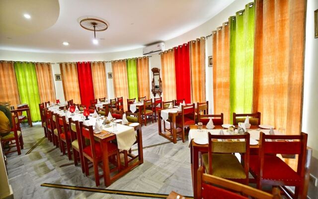Kadamb Kunj Resort - Bharatpur