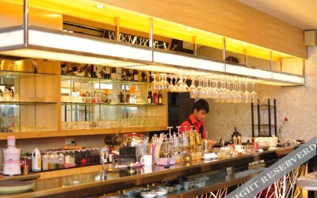 F Hotel