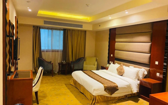 Sanam Hotel Suites