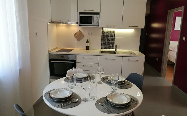 Apartment Ton - 200m from the sea: A2 Bol, Island Brac