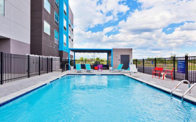 Tru by Hilton Auburn