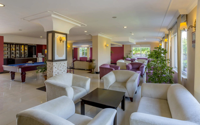 Limoncello Sandy Beach Hotel