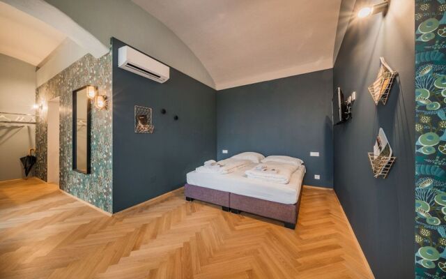 Easy City Living