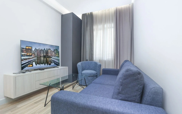 Stay Inn  on Buzand Str. 97