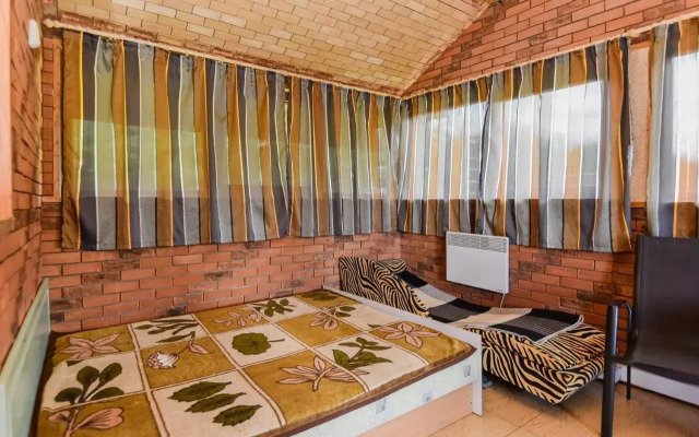 Holiday House with Sauna