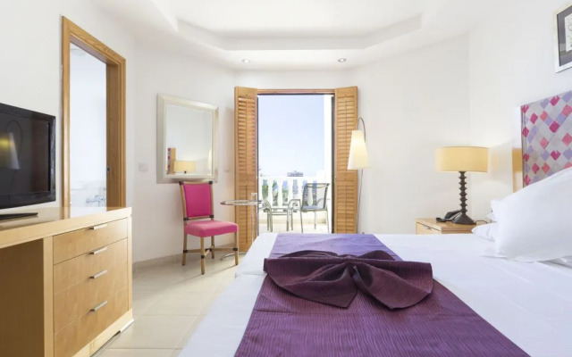 Atlas Suites
