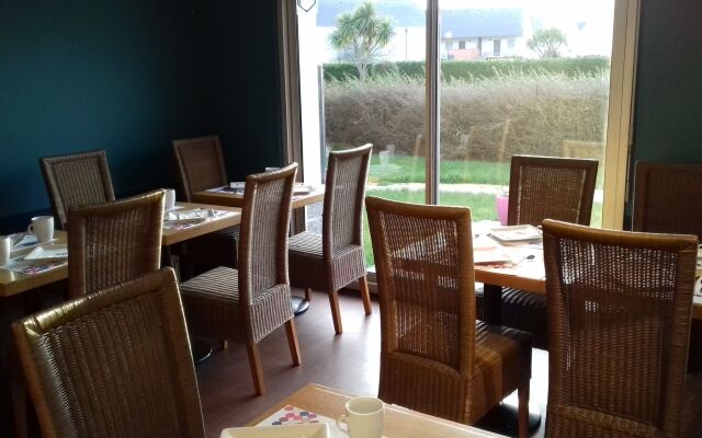 The Originals City, Hôtel Armen Le Triton