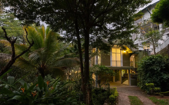 Monarch Villa Hanthana Kandy