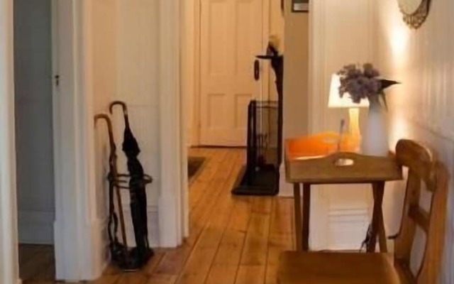 Brown's House Bed and Breakfast