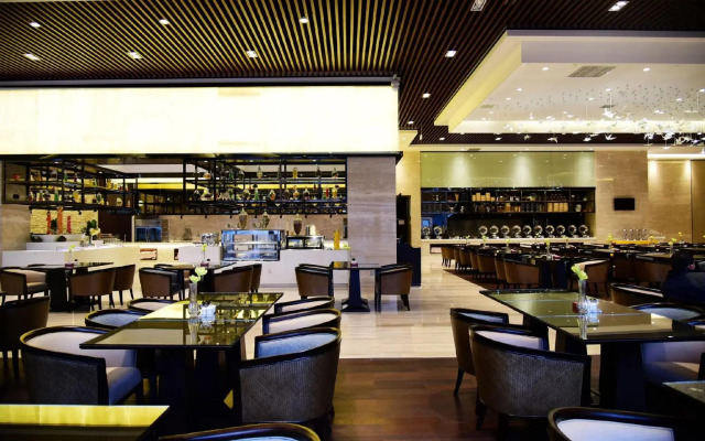 Kande Grand Land Hotel