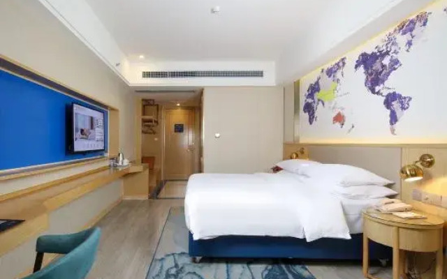 Vienna Hotel (Yiyang Anhua Branch)