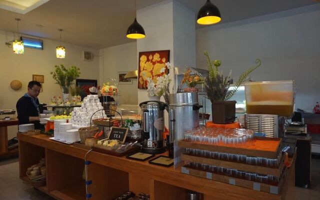 R2 Zleeping Boutique Hotel