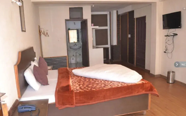 Hotel Manali Jain Cottage