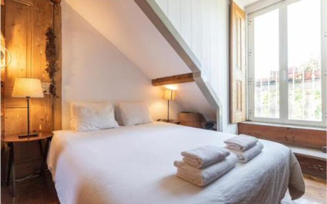 Charming central sunny penthouse