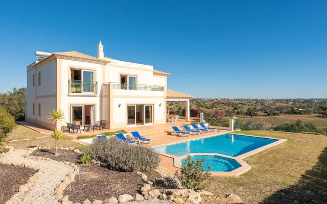 Villa Água