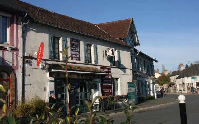 Au Bord du Monde