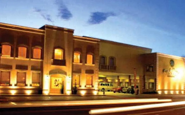 Plaza Las Quintas