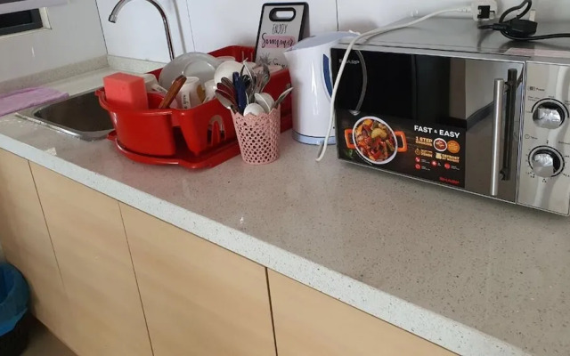 Miracle Homestay Group Traveller PG Sentral