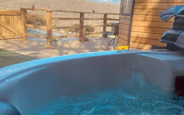 A Beautiful, Unique Lodge, Made for two