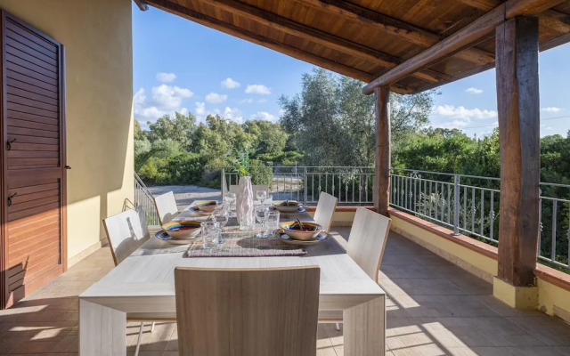 Sardinia Re - Villa Gialla
