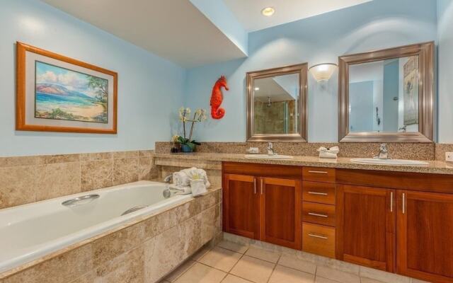 Vista Waikoloa E-105 2 Bedroom Condo by RedAwning