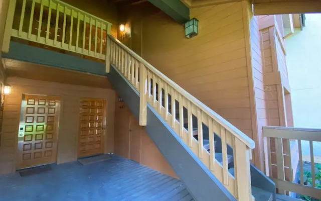 Snowcreek III 441 Pet-Friendly, BBQ Grill, Updated and On the Snowcreek Meadow by RedAwning